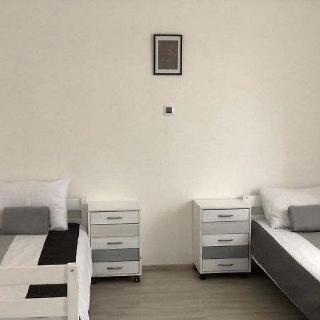 Mija Apartman S Vinnym Sklipkem, Zahradou A Grilem Kájov Exterior foto