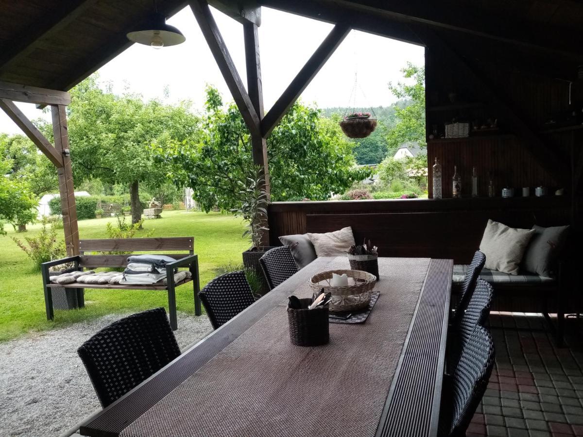 Mija Apartman S Vinnym Sklipkem, Zahradou A Grilem Kájov Exterior foto