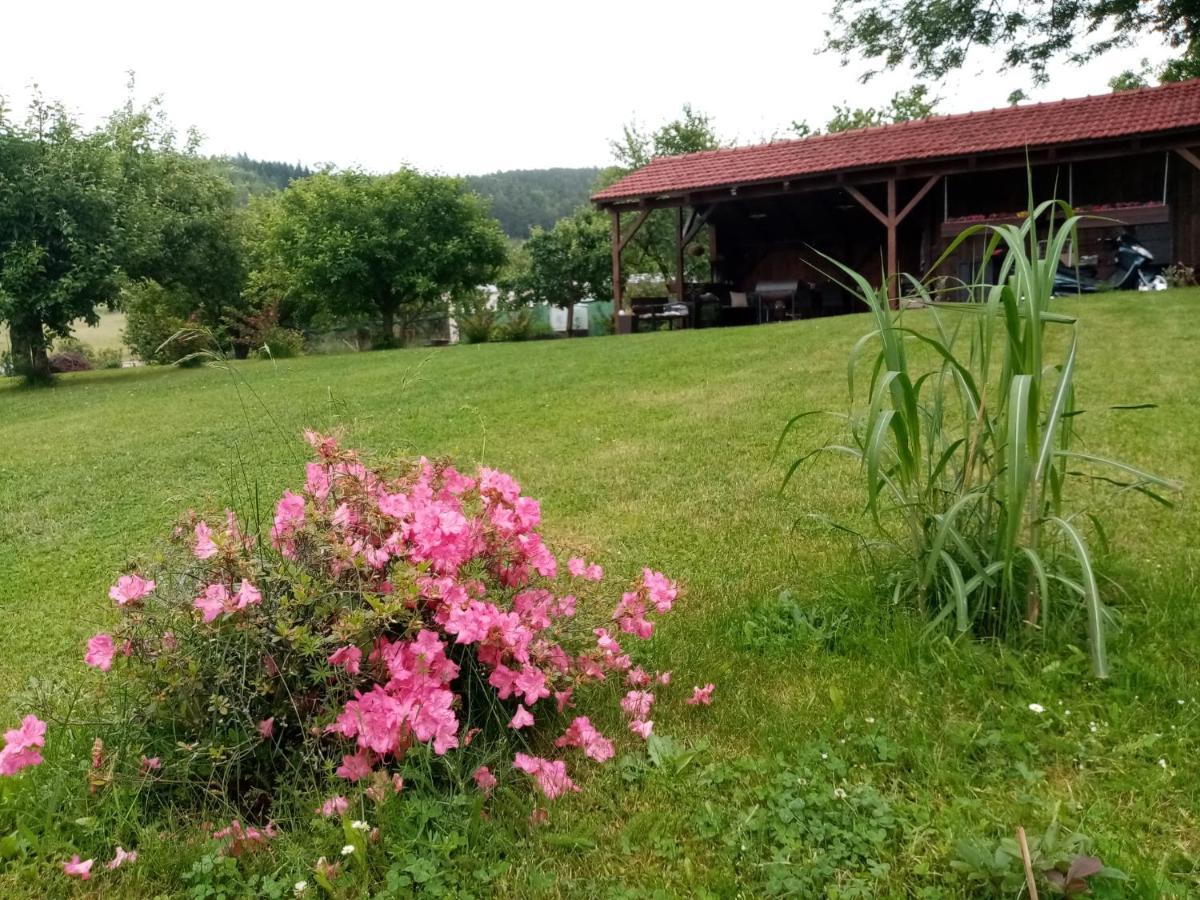 Mija Apartman S Vinnym Sklipkem, Zahradou A Grilem Kájov Exterior foto